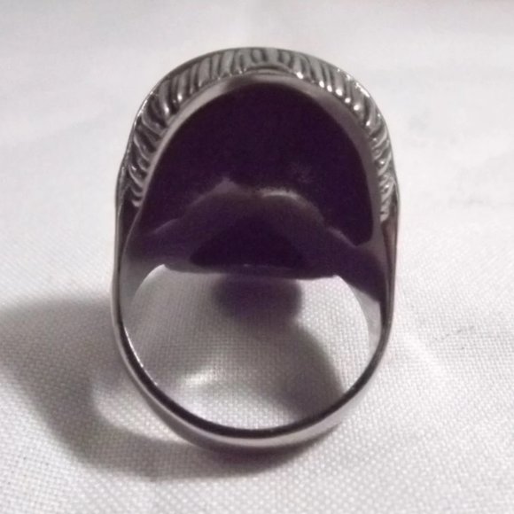 Vintage Unisex Plus Size Stainless Steel Statement Viking Skull Face Ring - Picture 5 of 10